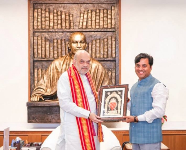 Jharsuguda MLA meets Amit saha