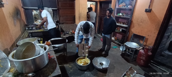 ସିଙ୍ଗଲ୍ ୟୁଜ୍ ପ୍ଲାଷ୍ଟିକ୍ ଓ ଖାଦ୍ୟ ସୁରକ୍ଷା ନିୟମ ଉଲ୍ଲଂଘନ ବିରୋଧରେ ମିଳିତ ଏନଫୋର୍ସମେଣ୍ଟ ଅଭିଯାନ ସିଙ୍ଗଲ୍ ୟୁଜ୍ ପ୍ଲାଷ୍ଟିକ୍ ଓ ଖାଦ୍ୟ ସୁରକ୍ଷା ନିୟମ ଉଲ୍ଲଂଘନ ବିରୋଧରେ ମିଳିତ ଏନଫୋର୍ସମେଣ୍ଟ ଅଭିଯାନ