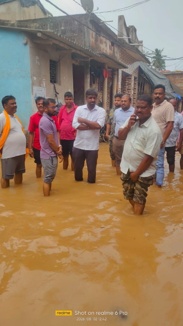 ପୁରୀ ଜିଲ୍ଲା ରେ ୧୪ ଟି ପଞ୍ଚାୟତ ର ୧୯ ଟି ଗ୍ରାମ ବନ୍ୟା ପ୍ରଭାବିତ। ପୁରୀ ଜିଲ୍ଲା ରେ ୧୪ ଟି ପଞ୍ଚାୟତ ର ୧୯ ଟି ଗ୍ରାମ ବନ୍ୟା ପ୍ରଭାବିତ।