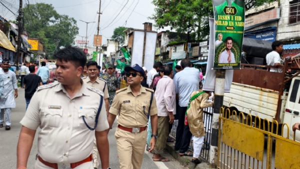 Tight security arrangements for the Eid Milad procession Tight security arrangements for the Eid Milad procession