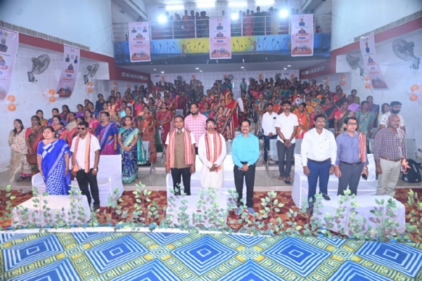 ମାଲକାନଗିରିରେ ସୁଭଦ୍ରା ଯୋଜନାର ପଞ୍ଚମ କିସ୍ତି ପ୍ରଦାନ ସମାରୋହ ଅନୁଷ୍ଠିତ: ୧ ଲକ୍ଷ ୪୦ ହଜାରରୁ ଊର୍ଦ୍ଧ୍ୱ ମହିଳା ଉପକୃତ