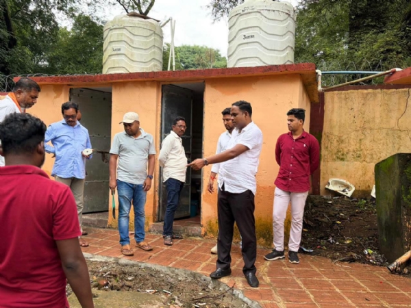 ଥାପାଗୁଡା ଆଶ୍ରମ ବିଦ୍ୟାଳୟ ପରିଦର୍ଶନ କଲେ ବିଧାୟକ, ନିର୍ମାଣ ଧୀନ କାର୍ଯ୍ୟକୁ ସଠିକ ଭାବେ କରିବା ପାଇଁ ଦେଲେ ନିର୍ଦେଶ