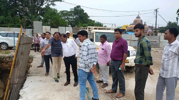 ନିର୍ମାଣ ଧୀନ ବିଭିନ୍ନ ପ୍ରକଳ୍ପ ପରିଦର୍ଶନ କଲେ ସୁବର୍ଣ୍ଣପୁର ଜିଲ୍ଲାପାଳ