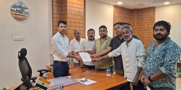 BHANDARIPOKHARI MLA MEET COLLECTOR