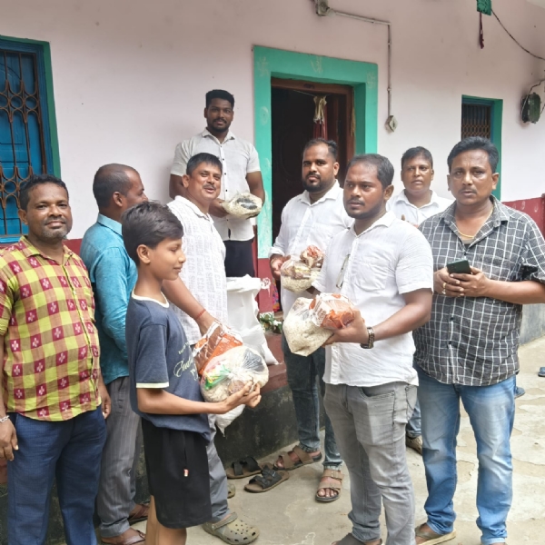 THIKADAR SANGHA BANTILE SUKHILA KHADYA THIKADAR SANGHA BANTILE SUKHILA KHADYA
