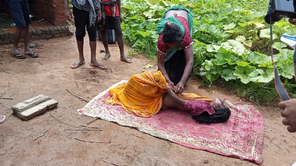 ସ୍ୱାମୀର କାଠ ଫାଳିଆ ପ୍ରହାରରେ ସ୍ତ୍ରୀ ମୃତ ସ୍ୱାମୀର କାଠ ଫାଳିଆ ପ୍ରହାରରେ ସ୍ତ୍ରୀ ମୃତ