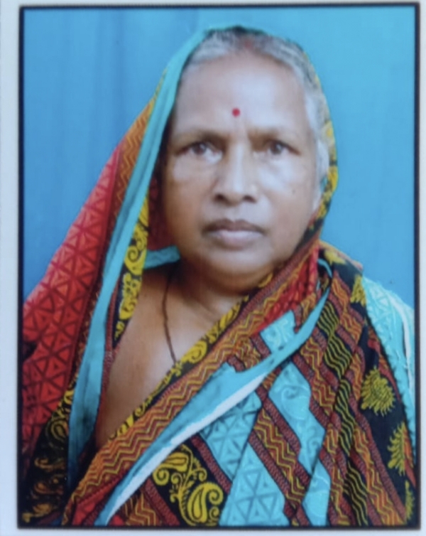 ହୃତଘାତରେ ଧର୍ମପରାୟଣ ମହିଳା ଙ୍କ ପରଲୋକ ହୃତଘାତରେ ଧର୍ମପରାୟଣ ମହିଳା ଙ୍କ ପରଲୋକ