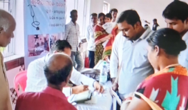 ଜନ୍ମଦିନରେ ସ୍ୱେଚ୍ଛାକୃତ ରକ୍ତଦାନ ଶିବିର, ୧୧୧ ୟୁନିଟ୍ ରକ୍ତ ସଂଗ୍ରହ ଜନ୍ମଦିନରେ ସ୍ୱେଚ୍ଛାକୃତ ରକ୍ତଦାନ ଶିବିର, ୧୧୧ ୟୁନିଟ୍ ରକ୍ତ ସଂଗ୍ରହ
