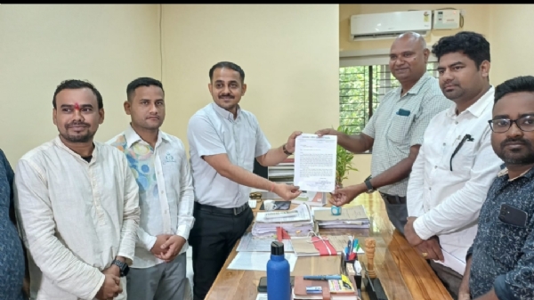 ଲୋୟର ସୁକତେଲ ଡ୍ୟାମରେ ଜଳବନ୍ଦିରେ ଜବଜନ୍ତୁ ଜାତୀୟ ପକ୍ଷୀ ମୟୁର, ବିଭିନ୍ନ ପକ୍ଷୀ କରିଡର ନିର୍ମାଣ କରିବା ପାଇଁ ଦାବି ଲୋୟର ସୁକତେଲ ଡ୍ୟାମରେ ଜଳବନ୍ଦିରେ ଜବଜନ୍ତୁ ଜାତୀୟ ପକ୍ଷୀ ମୟୁର, ବିଭିନ୍ନ ପକ୍ଷୀ କରିଡର ନିର୍ମାଣ କରିବା ପାଇଁ ଦାବି
