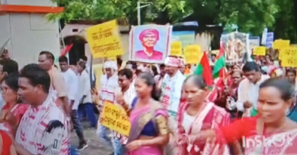 ରେଢାଖୋଲରେ ପାଳିତ ହେଲା ବିଶ୍ୱ ଆଦିବାସୀ ଦିବସ, ବିରାଟ ରାଲିରେ ସାମିଲ ହେଲେ ଶତାଧିକ ଆଦିବାସୀ ରେଢାଖୋଲରେ ପାଳିତ ହେଲା ବିଶ୍ୱ ଆଦିବାସୀ ଦିବସ, ବିରାଟ ରାଲିରେ ସାମିଲ ହେଲେ ଶତାଧିକ ଆଦିବାସୀ
