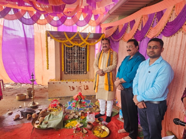 ଜୟପୁରରେ ନୂତନ ସରକାରୀ ମହିଳା ସ୍ୱାସ୍ଥ୍ୟକର୍ମୀ ପ୍ରଶିକ୍ଷଣ କେନ୍ଦ୍ର ଓ ୧୦୦ ଶଯ୍ୟା ବିଶିଷ୍ଟ ବାଳିକା ଛାତ୍ରୀନିବାସ  ଭିତ୍ତିପ୍ରସ୍ତର ସ୍ଥାପନ
