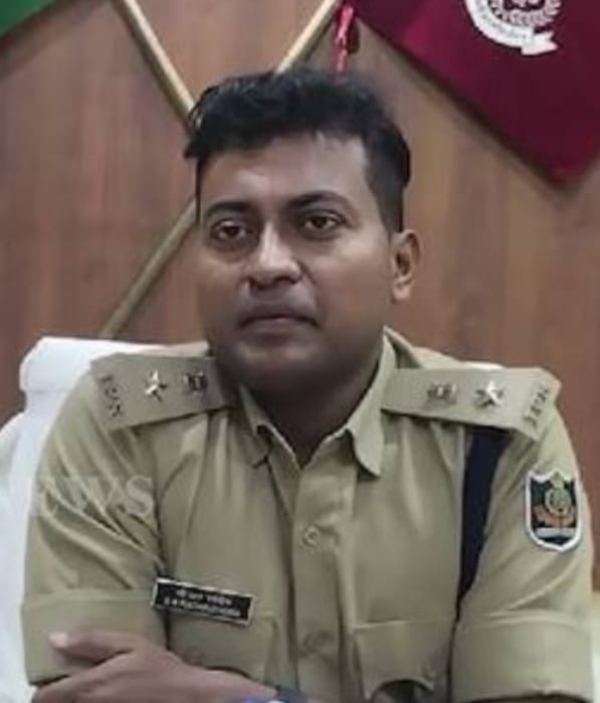 ଝାରୁଗୁଡ଼ାର ର ପୋଲିସ ଏସ ପି