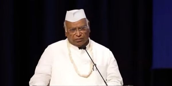 ଗୁଜରାଟର ପ୍ରଦୂଷିତ ଜଳ ଉପରେ ଖଡଗେ କହିଲେ- 