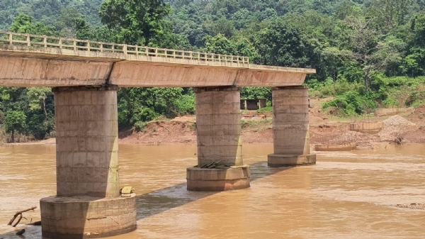 ଶହୀଦ ଲକ୍ଷ୍ମଣ ନାୟକଙ୍କ ଜନ୍ମପୀଠରେ ସାବେରୀ ନଦୀ ଉପରେ ସେତୁ ନିର୍ମାଣରେ ଅହେତୁକ ବିଳମ୍ବ: ମୁଖ୍ୟମନ୍ତ୍ରୀଙ୍କୁ ଅଭିଯୋଗ ପତ୍ର