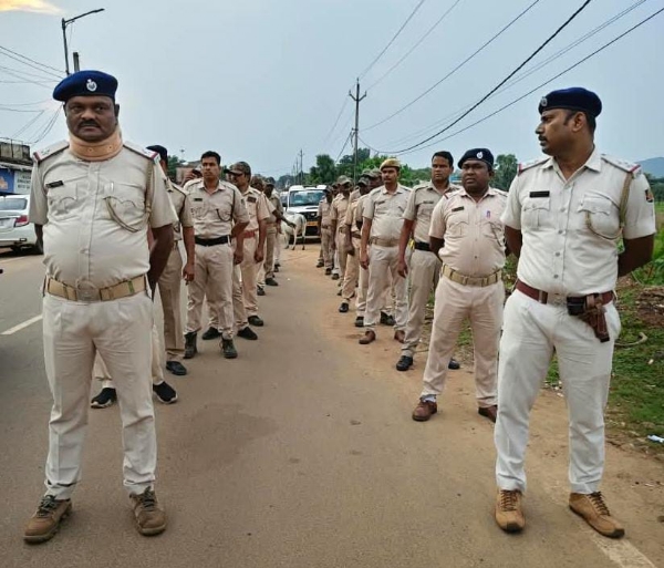 ଫ୍ଲାଗ ମାର୍ଚ୍ଚ ଫ୍ଲାଗ ମାର୍ଚ୍ଚ
