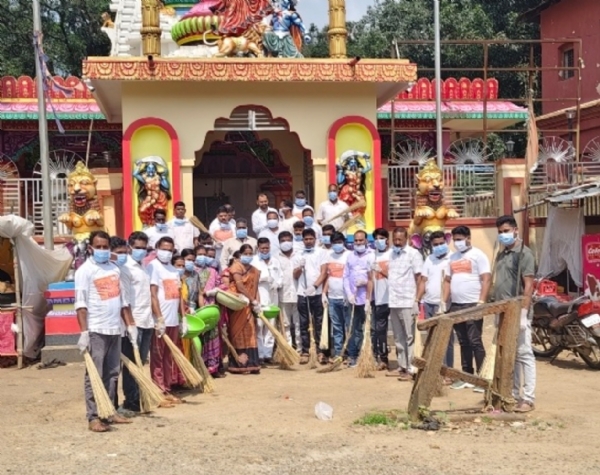 ପି ଏମ.ମୋଦୀ ଜୀ ଙ୍କ ଜନ୍ମଦିନ ରୁ ‘ସେବା ସଂକଳ୍ପ ଅଭିଯାନ’ ଆରମ୍ଭ କଳାହାଣ୍ଡିର ବିଭିନ୍ନ ସ୍ଥାନରେ ସ୍ୱଚ୍ଛତା ଅଭିଯାନ