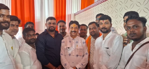 ବିଶ୍ୱ ରେକର୍ଡ ରକ୍ତଦାନ ଶିବିରରେ କେନ୍ଦ୍ରାପଡ଼ା ଯୁବକଙ୍କ ଉଲ୍ଲେଖନୀୟ ଯୋଗଦାନ। ବିଶ୍ୱ ରେକର୍ଡ ରକ୍ତଦାନ ଶିବିରରେ କେନ୍ଦ୍ରାପଡ଼ା ଯୁବକଙ୍କ ଉଲ୍ଲେଖନୀୟ ଯୋଗଦାନ।