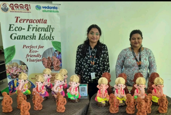 ବେଦାନ୍ତ ଆଲୁମିନିୟମର ଗଣେଶ ପୂଜା ଇକୋ ଫ୍ରେଣ୍ଡ୍ଲି ମୂର୍ତ୍ତି, ମହିଳାଙ୍କ