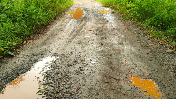 ଦପକା–ଏନ୍ଏଚ୍-୪୯ ସଂଯୋଗ ରାସ୍ତା ବେହାଲ: