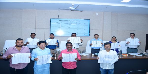 ସ୍ୱତନ୍ତ୍ର ଭୋଟର ତାଲିକା ସଘନ ସଂଶୋଧନ ୨୦୨୬ ଚୂଡାନ୍ତ ଭୋଟର ତାଲିକା ପ୍ରକାଶନ ବୈଠକ