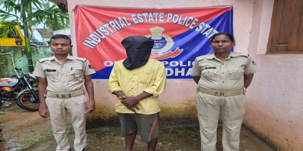ଗୋମାଂସ ବୋଝେଇ ପିକଅପ ଜବତ, ଡ଼୍ରାଇଭର ଗିରଫ