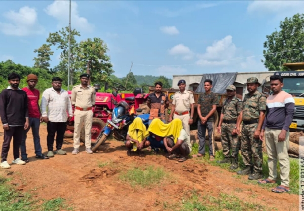 ଶିଶୁ କାଠ ଜବତ, ୩ କାଠ ମାଫିଆ ଗିରଫ ଶିଶୁ କାଠ ଜବତ, ୩ କାଠ ମାଫିଆ ଗିରଫ