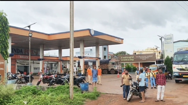 କୁଚିଣ୍ଡା କଂଗ୍ରେସ ତରଫରୁ ୧୨ ଘଣ୍ଟିଆ ବନ୍ଦ ଡାକରା କୁଚିଣ୍ଡା କଂଗ୍ରେସ ତରଫରୁ ୧୨ ଘଣ୍ଟିଆ ବନ୍ଦ ଡାକରା