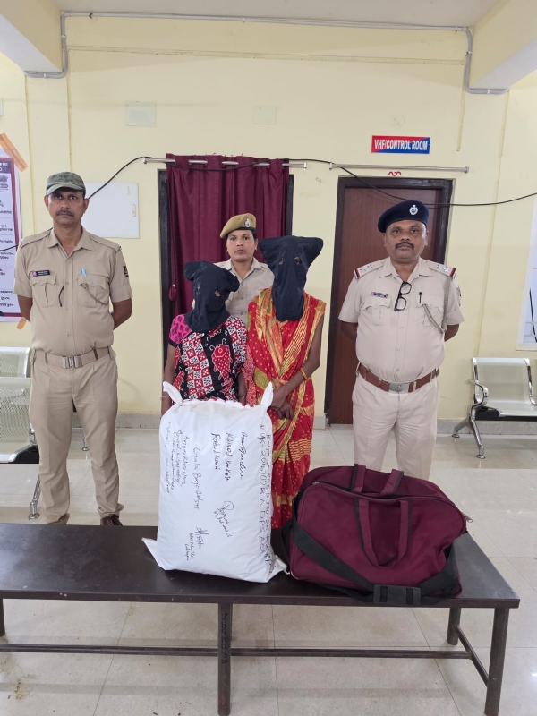 ବେଲପାହାଡ଼ ରେଳଷ୍ଟେସନ ନିକଟରୁ ୧୦ କେଜିରୁ ଅଧିକ
