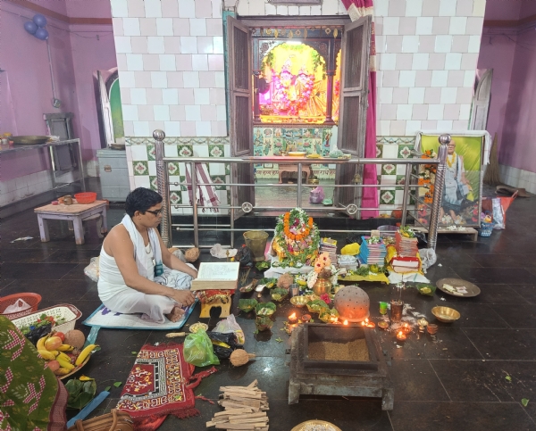 ବଲାଙ୍ଗିର ରାଧାକୃଷ୍ଣ ମନ୍ଦିର ରେ ଭାଗବତ ଜନ୍ମ,ଅନ୍ତ ମୁଖୀ ପାରାୟଣ