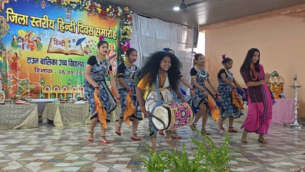 ମହାସମାରୋହରେ ହିନ୍ଦୀ ଦିବସ ପାଳିତ ‘ହିନ୍ଦୀ ହେଉ ହୃଦୟର ଭାଷା’: ମୁଖ୍ୟ ଅତିଥି