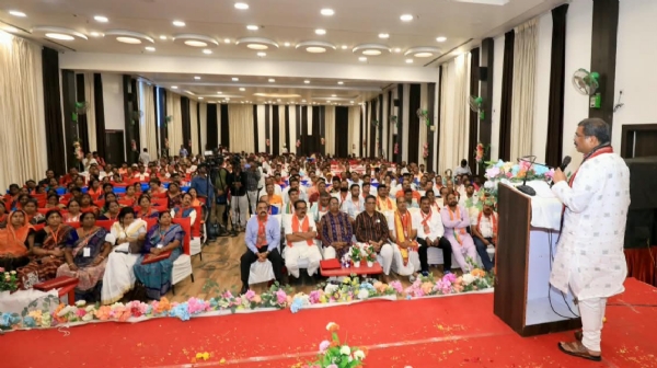 ସମ୍ବଲପୁର ବିଜେପି ପରିବର୍ଦ୍ଧିତ ଜିଲ୍ଲା କାର୍ଯ୍ୟକାରିଣୀ ବୈଠକରେ ସାଂସଦଙ୍କ ଉଦବୋଧନ