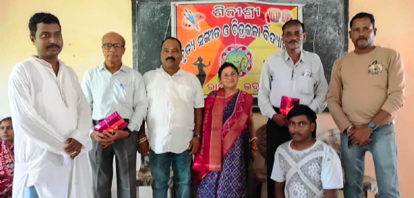 SILPISHREE PRATIBHA ANEWSHAN SILPISHREE PRATIBHA ANEWSHAN