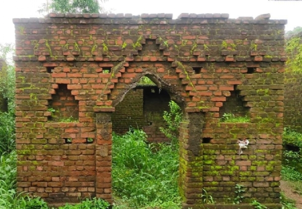 ଅଧାପନ୍ତରିଆ ମାଉସୀ ମନ୍ଦିର