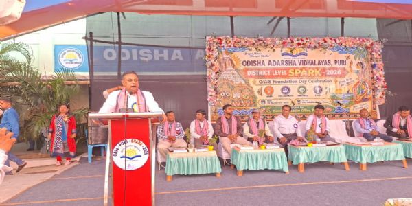 ଆଦର୍ଶ ବିଦ୍ୟାଳୟର ସ୍ପାର୍କ ଅନୁଷ୍ଠିତ