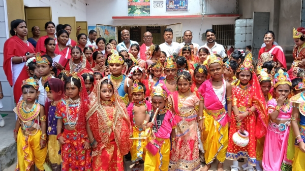 ବ୍ରହ୍ମବରଦାରେ ଜନ୍ମାଷ୍ଟମୀ ପାଳିତ ବ୍ରହ୍ମବରଦାରେ ଜନ୍ମାଷ୍ଟମୀ ପାଳିତ