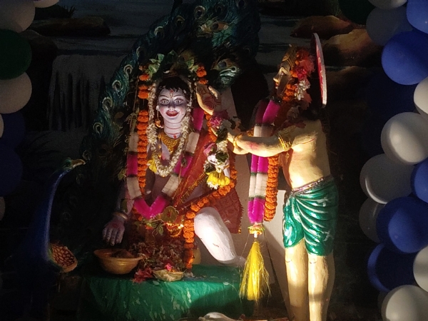 ମଣତା ଗାଁରେ ମହା ଆଡମ୍ବରେ ପାଳିତ ହେଉଛି ଶ୍ରୀକୃଷ୍ଣ ଜନ୍ମ ଉତ୍ସବ । ମଣତା ଗାଁରେ ମହା ଆଡମ୍ବରେ ପାଳିତ ହେଉଛି ଶ୍ରୀକୃଷ୍ଣ ଜନ୍ମ ଉତ୍ସବ ।