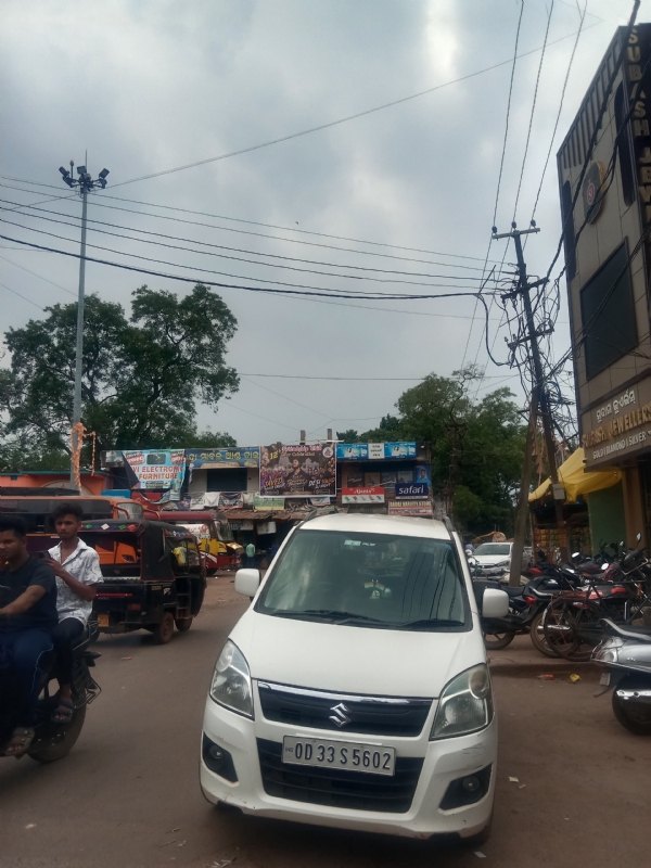 ଖୋଲା ମେଳାରେ ବିଦ୍ୟୁତ ତାର