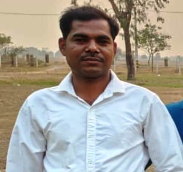 CANAL RE BHASIJAI JUBAK MRUTA