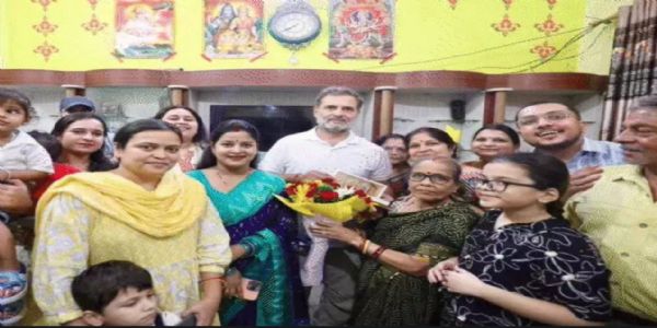 ରାୟବରେଲିରେ ଜନତା ଦରବାର କଲେ ରାହୁଲ ଗାନ୍ଧୀ, ଶୁଣିଲେ ଲୋକଙ୍କ ସମସ୍ୟା